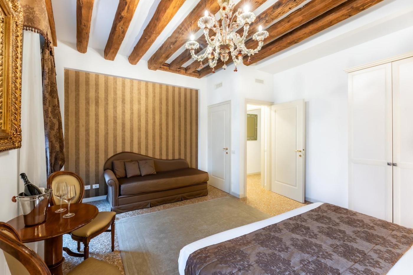 ונציה San Teodoro Palace - Luxury Apartments מראה חיצוני תמונה